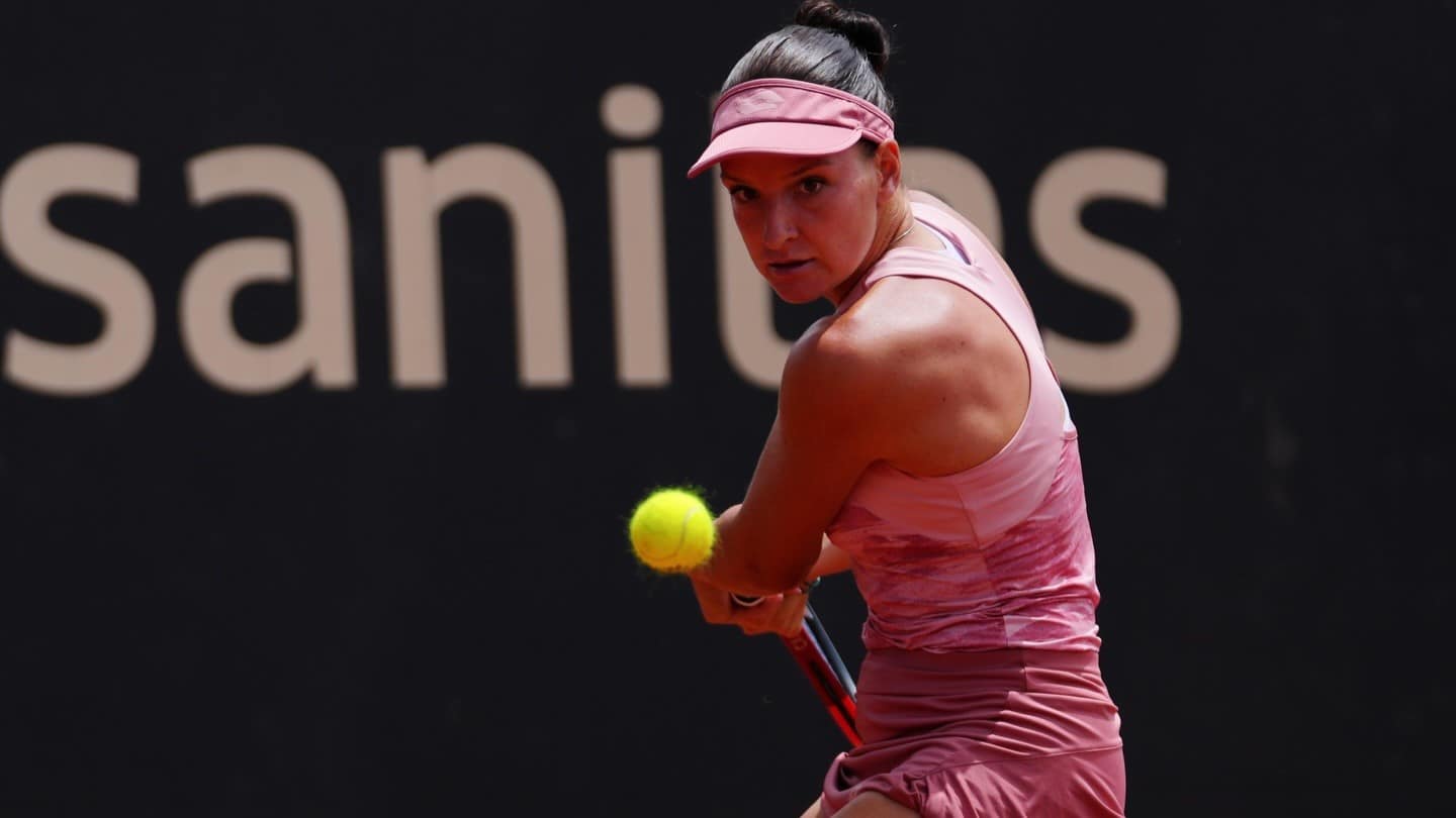 Darja Semeņistaja un Žibeka Kulambajeva Hamburgas WTA 250 turnīrā apstājas dubultspēļu pusfinālā
