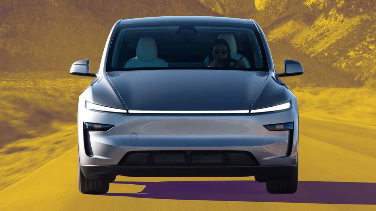 Kāpēc elektromobiļiem nav tradicionālo radiatora režģu? Aerodinamika un efektivitāte
