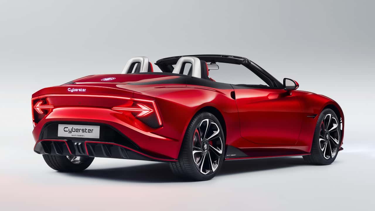 Kāpēc izcils dizains joprojām ir izšķirošs pieejamiem sporta auto?