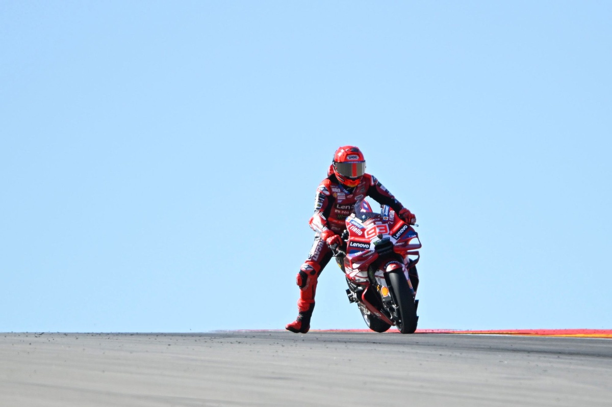 Marc Marquez uzvar Aragon GP sprintā