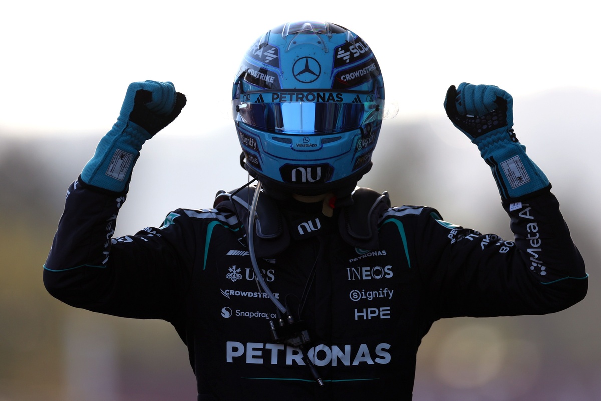 George Russell izcīna trešo uzvaru F1 Azerbaidžānas GP
