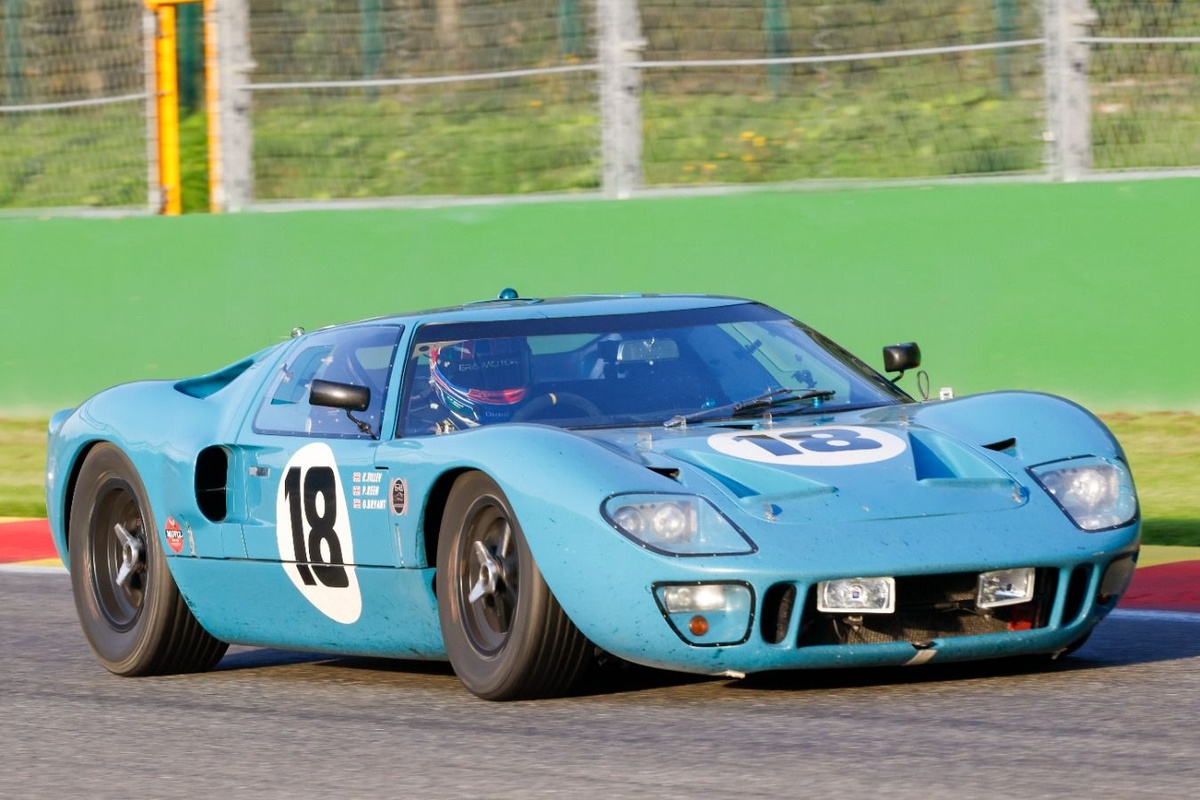 Keen un Bryant izcīna uzvaru pēdējā minūtē Spa Six Hours sacensībās