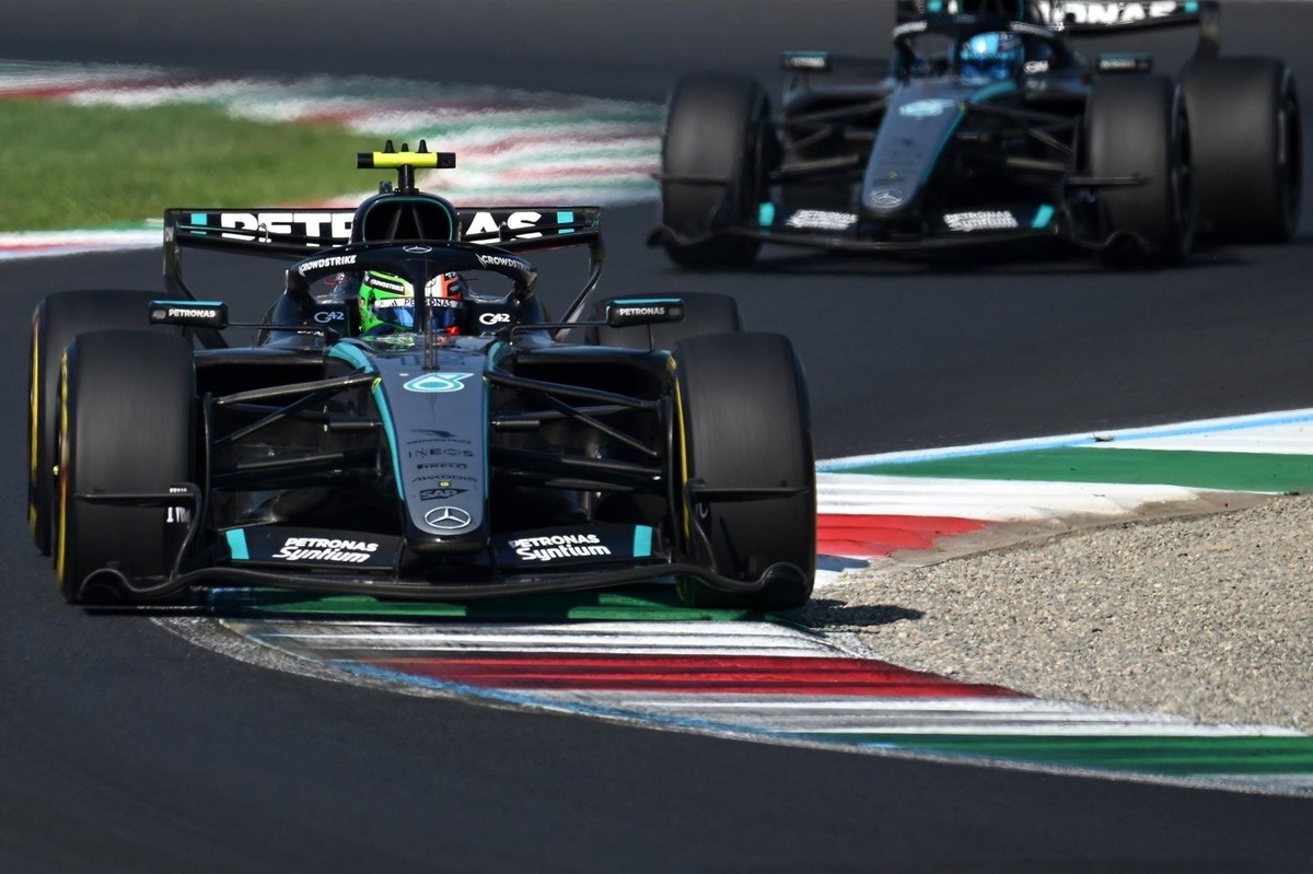 Kimi Antonelli uzvar F1 Itālijas GP, startējot no 19. vietas