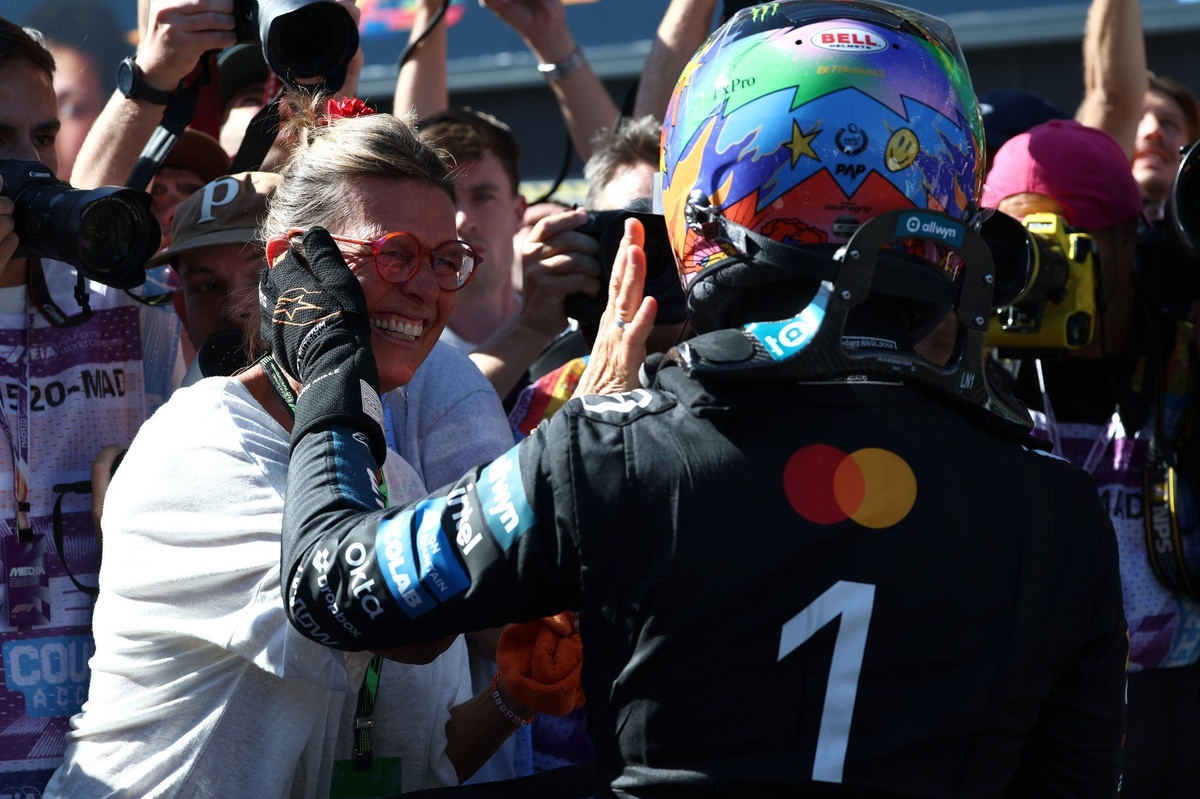 Norris izcīnījis pole position Spānijas GP kvalifikācijā