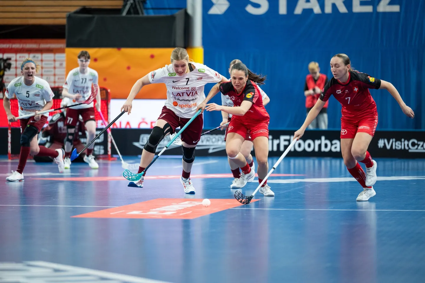 Pirmajā spēlē Latvijas florbola virslīgā “Lekrings” piedzīvo zaudējumu