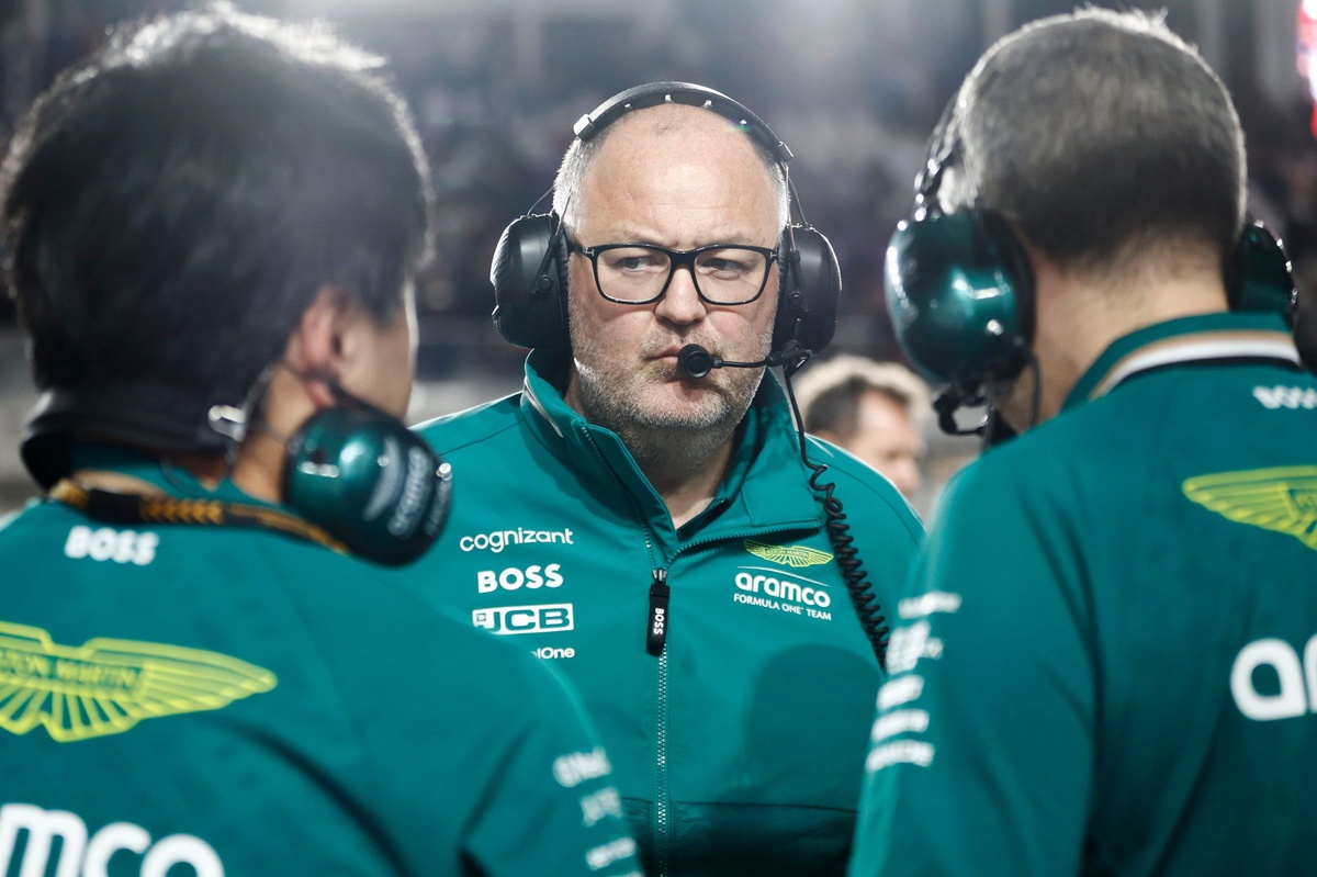 Red Bull pieņem Aston Martin inženieri Tom McCullough kā Gianpiero Lambiase aizvietotāju