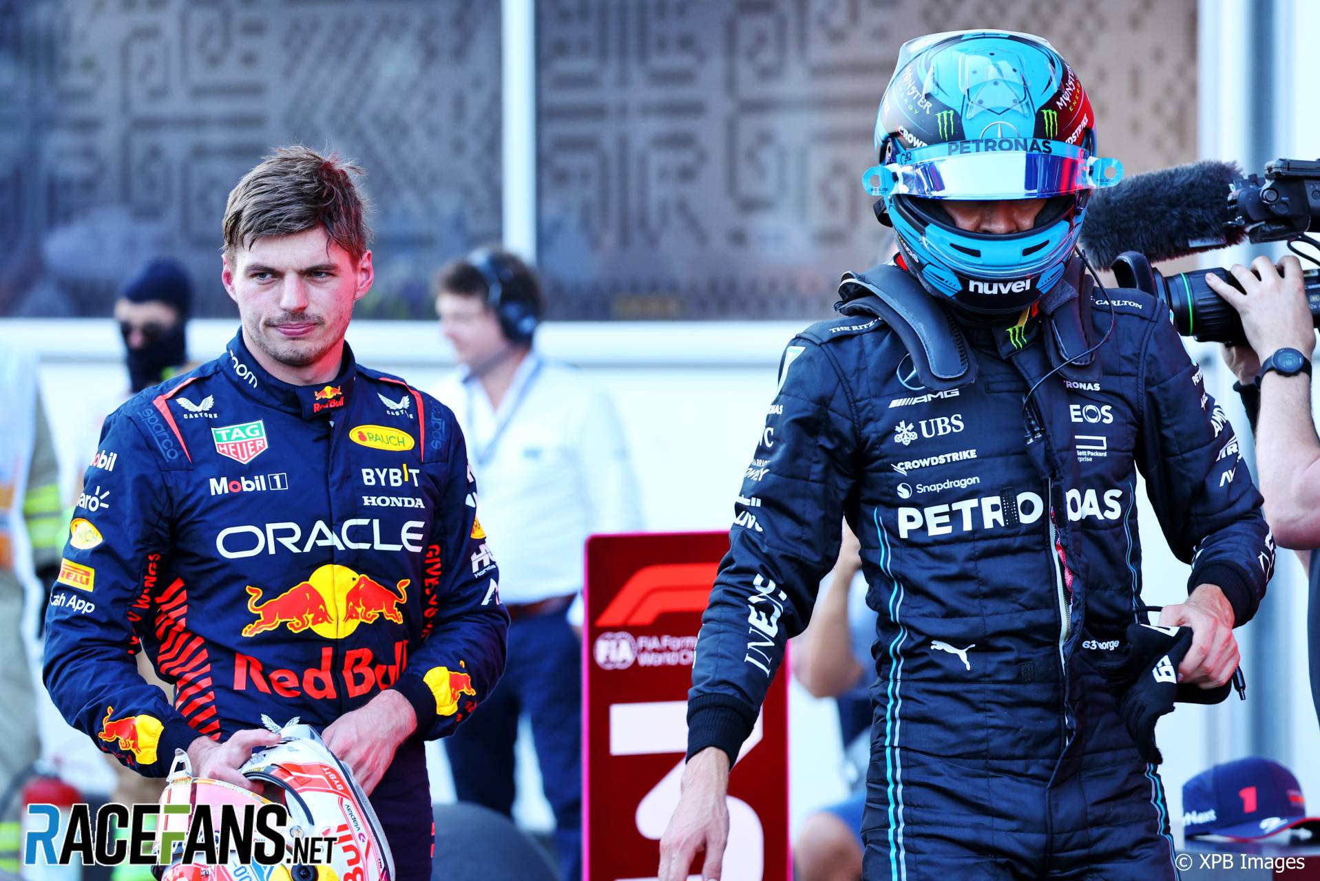 Verstappen un Russella sacensībās Baku: Patiesā atšķirība ir viena sekunde