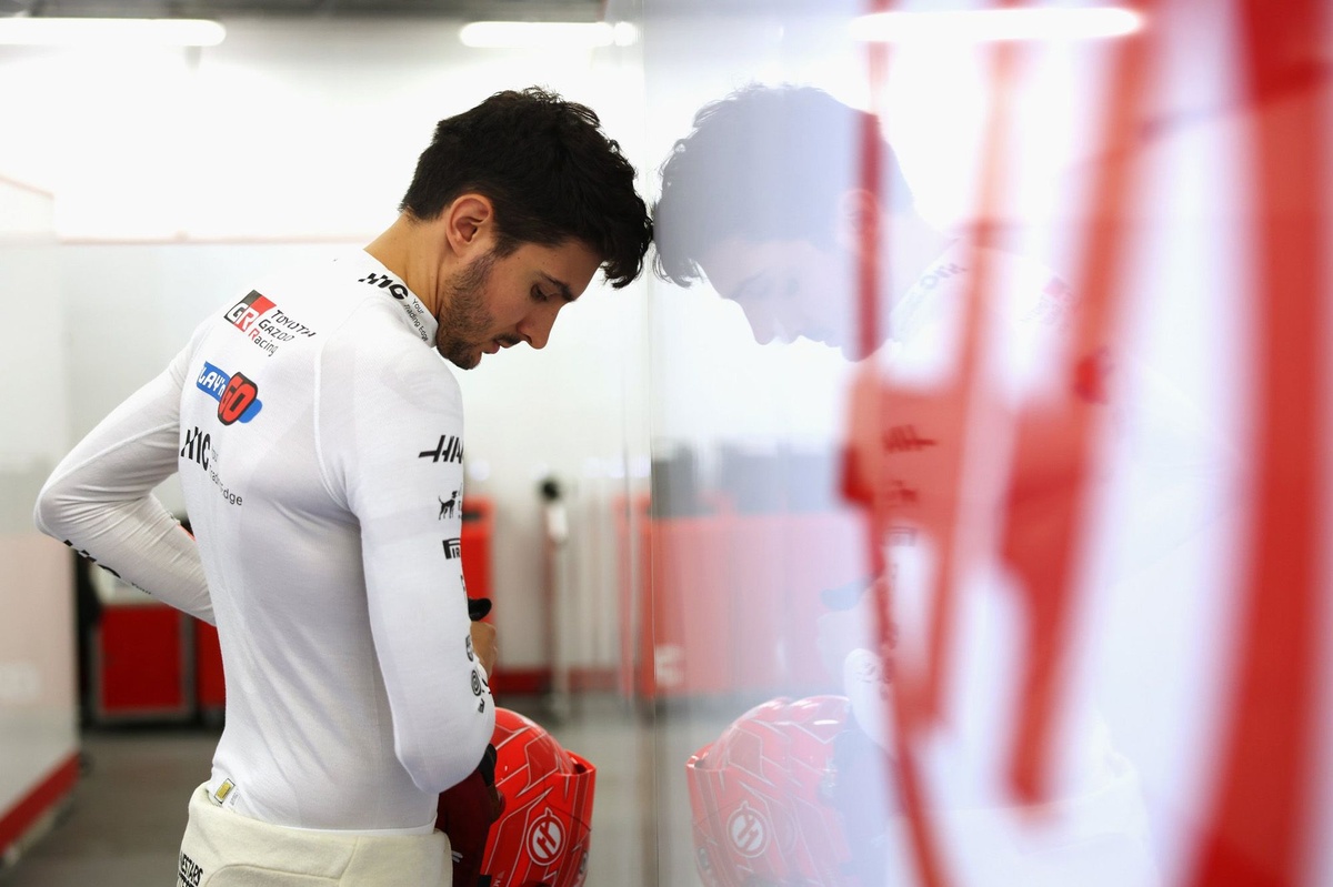 Estebans Okons pamet Haas pēc 2026. gada F1 sezonas