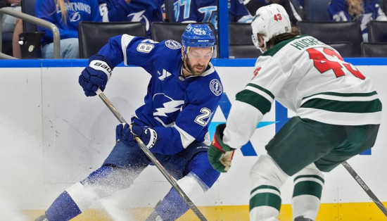 Girgensons un “Lightning” izcīna trešo uzvaru pēc kārtas