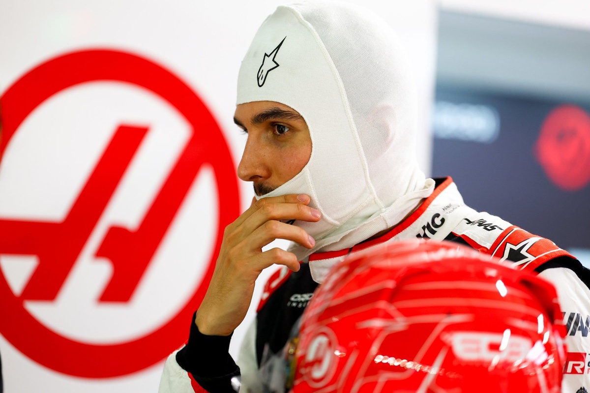 Rafael Camara nomainīs Estebanu Okonu Haas komandā F1 2027. gadā