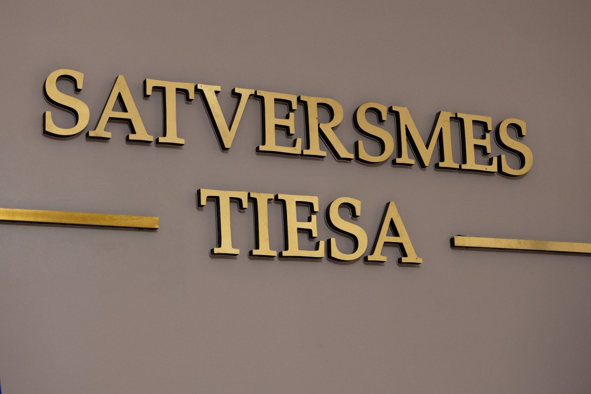 Stankeviču ģimenes strīds par dzīvokli nonāk Satversmes tiesā